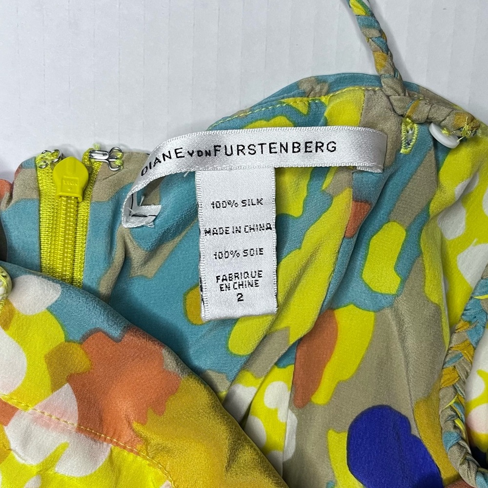 Diane Von Furstenberg Silk Dress - Picture 4 of 10